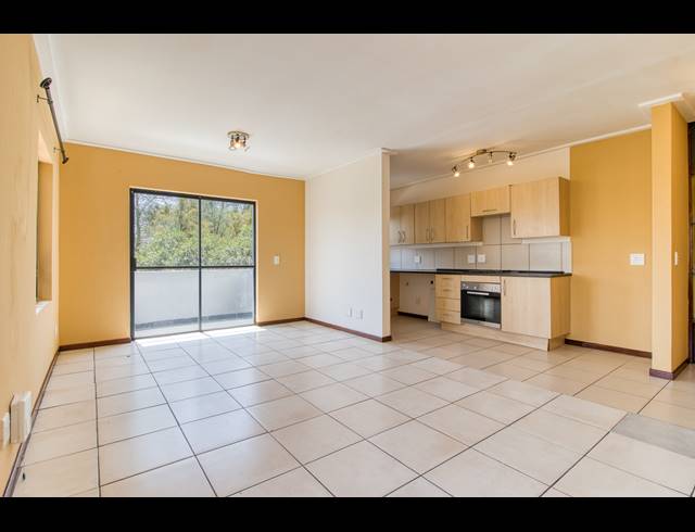 2 BEDROOM APARTMENT RENTED IN JACKAL CREEK GOLF ESTATE